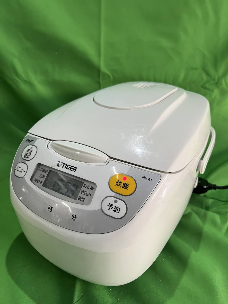 美品‼️TIGER 炊飯器 JBH-G1 ホワイト TIGER タイガー 炊飯器 JBH-G1
